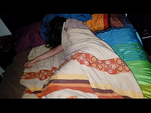 ❤️ सौतेला बेटा सोते समय अपनी युवा सौतेली माँ को डांटता है। ❌ गुदा वीडियो hi.vbdsm.ru पर